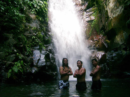 Photo by:: Levy_Umandap (2009)