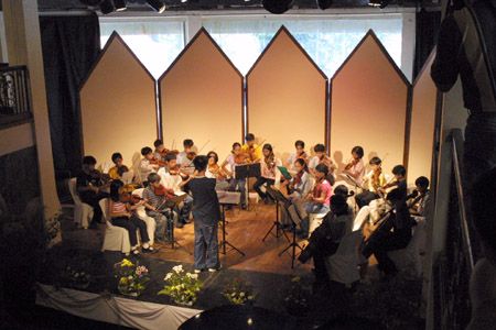 Summer is a frenzy of activity as campers, mostly from Manila, eat, sleep and breathe violin lessons. Recitals elicit thunderous applause from proud families amazed at students' progress.
Photo by:: EPPGarcia (2003)