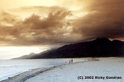 Photo by:: mysticwaters (2002)