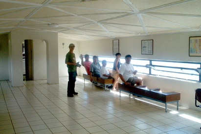 Inside the viewing gallery.
Photo by:: Arnie_Igliane (2002)